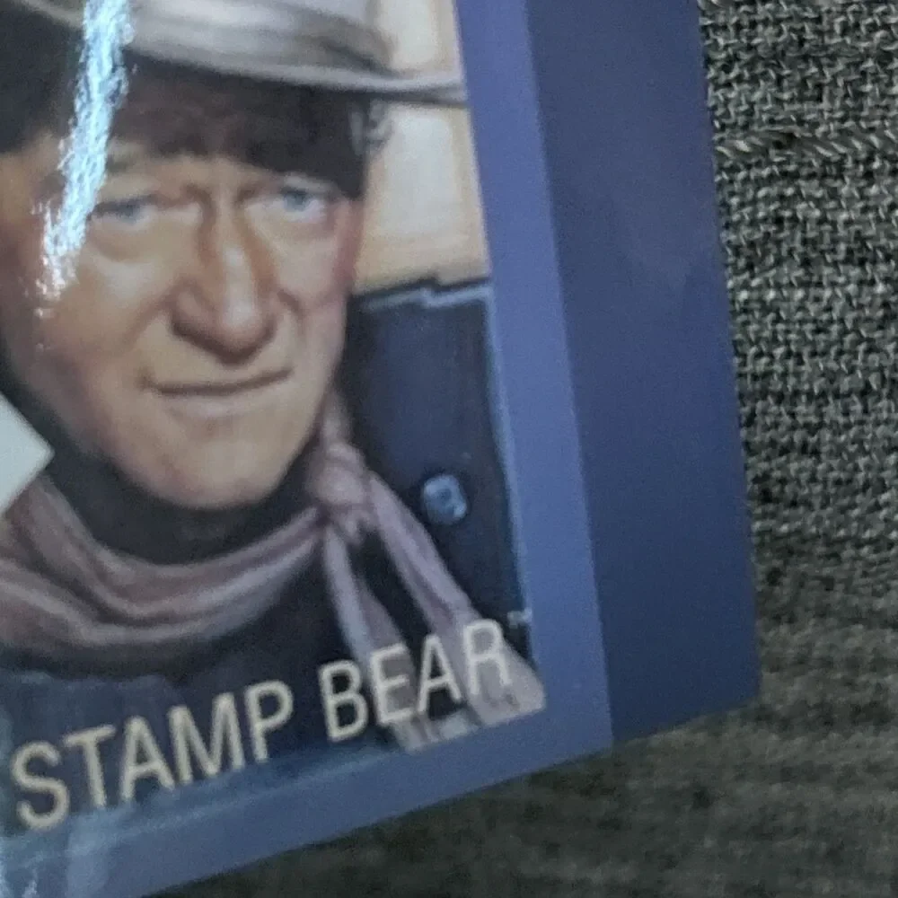 Legends of Hollywood John wayne stamp&bear From USPS! RARE